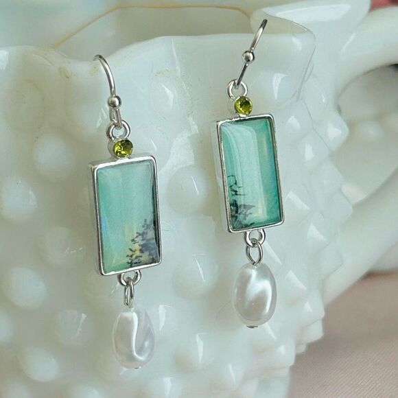 Regency Era Bridgerton Look Gold Silver Dangle Earrings - Picture 6 of 6